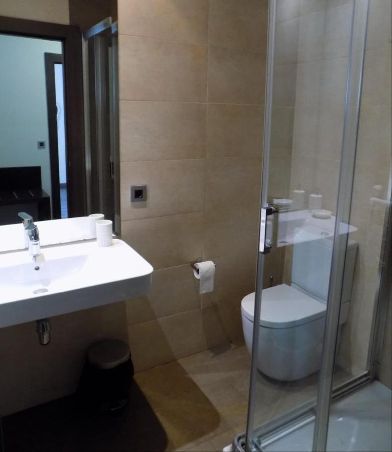 Residencia Viriato Hostel Sevilla
