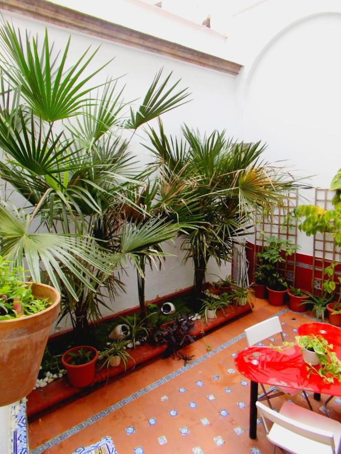 Residencia Viriato Hostel *